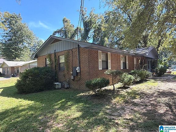 3rd image of 734 D St