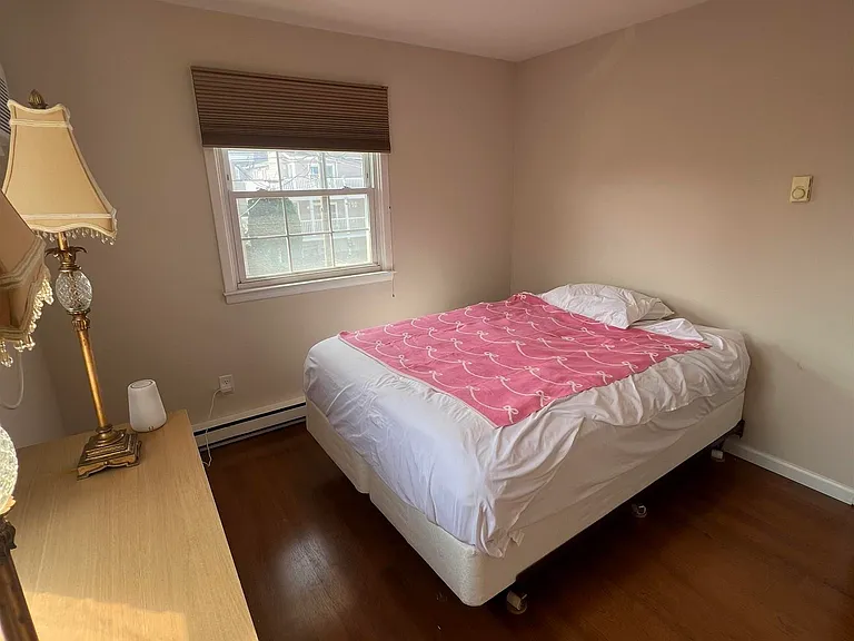 9709 Monmouth Ave #C2 — Photo 15