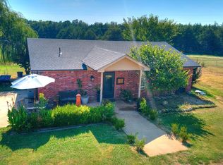9100 John Amos Rd, Noble, OK 73068