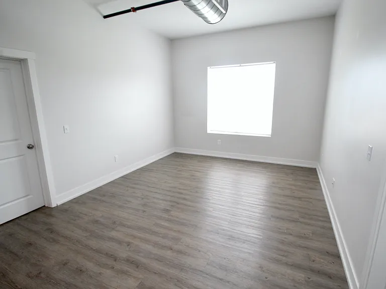 4005 Chicago Dr SW #B — Photo 10