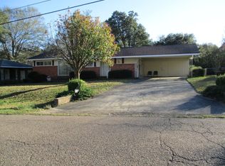 46 College Dr, Laurel, MS 39440