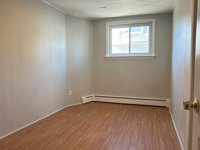 18 Lincoln Ave #1 — Photo 7