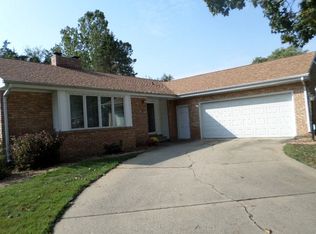 223 Denvale Dr, Danville, IL 61832