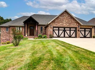 347 W Monarchwood Drive, Nixa, MO 65714