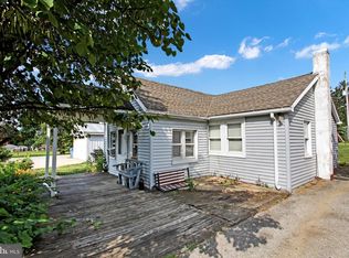 1856 Stoverstown Rd, Spring Grove, PA 17362