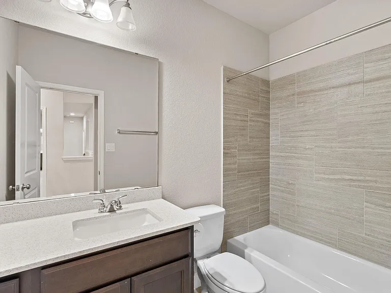 180 Santa Maria St — Photo 30