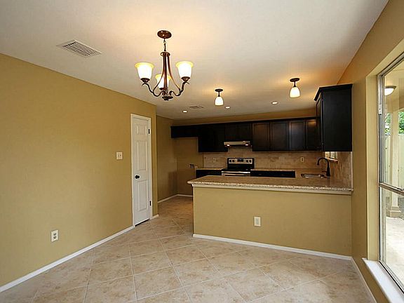 5th image of 3106 Founders Green Cir