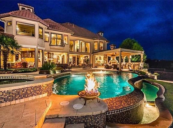 2nd image of 26208 Countryside Dr