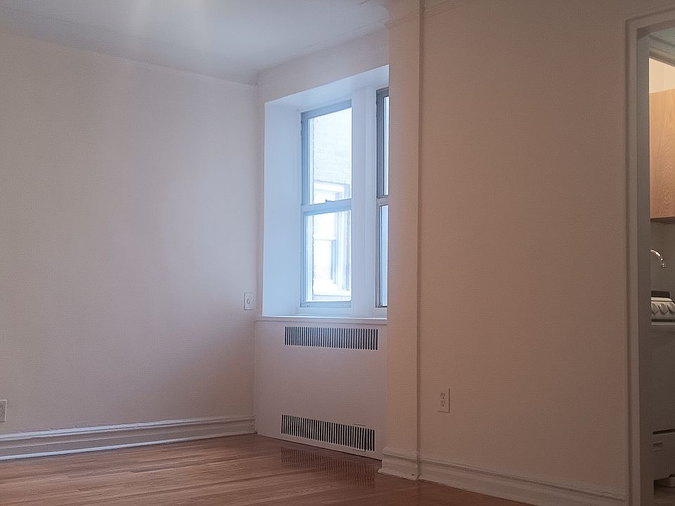 1st image of 6981 108th St
