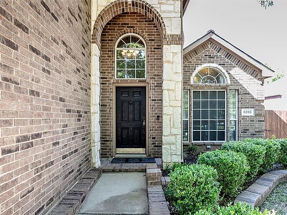 3rd image of 8393 Everglades Cir