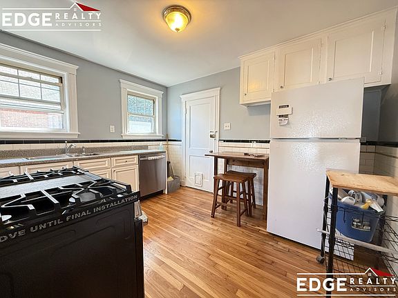 3rd image of 80 Colborne Rd