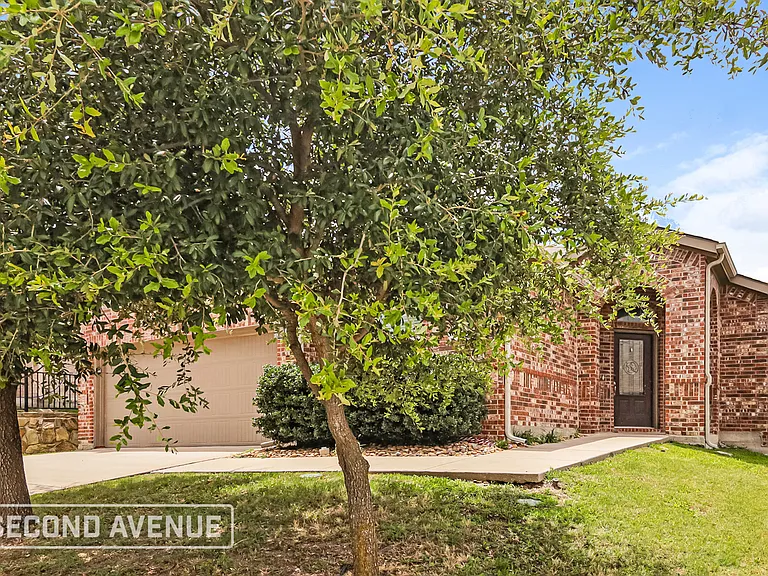 3611 Brazos St — Photo 23