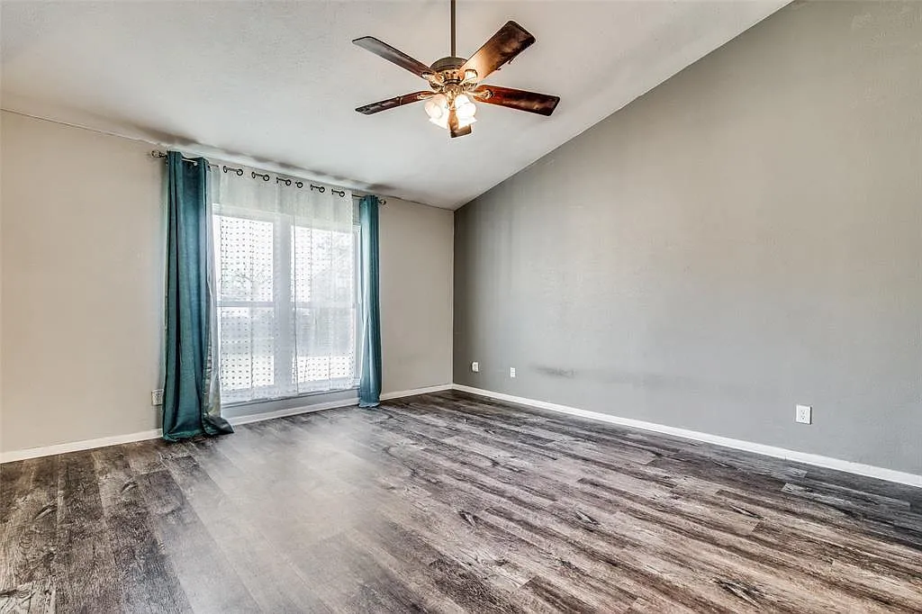 3 bed, 1539 sqft, $1,950 — Photo 3