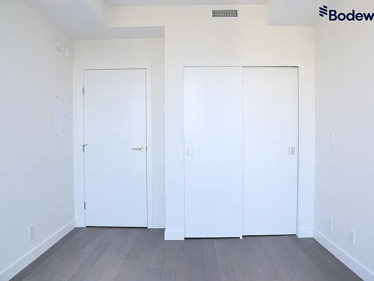 1480 Howe St #3605 — Photo 8