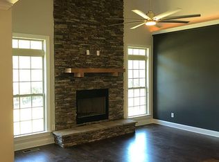 120 Forest Ridge Dr, Huntsville, AL 35806