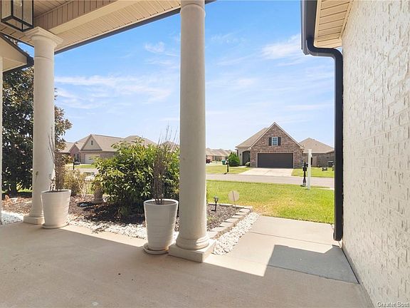 2nd image of 252 Long Hill Dr
