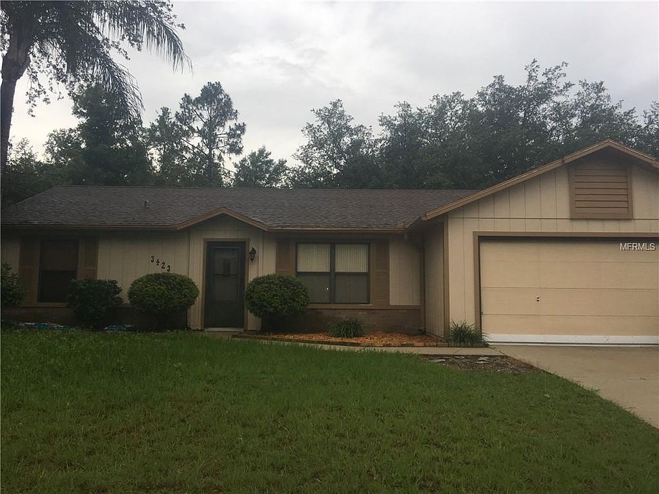 1st image of 3423 Goldenhills St