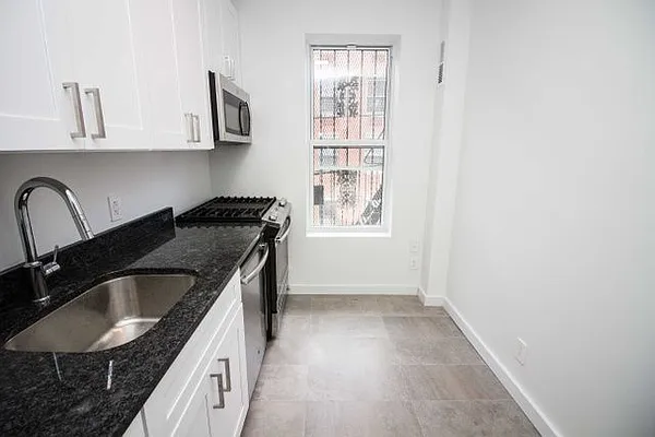 Rented by EXR | media 41