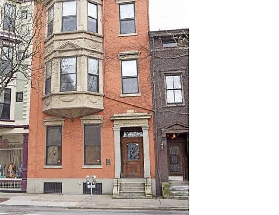 1st image of 125 W 9th St APT 1