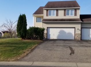 801 Gilfillan Ave, Carver, MN 55315