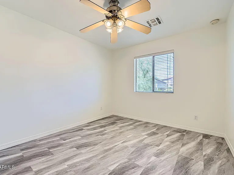 10310 E Le Marche Dr — Photo 17