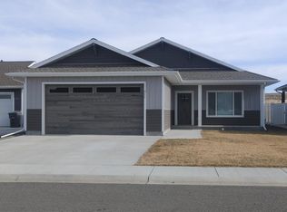 608 38th St, Cody, WY 82414