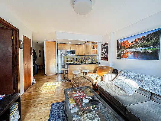 2nd image of 510 E 11th St APT 1