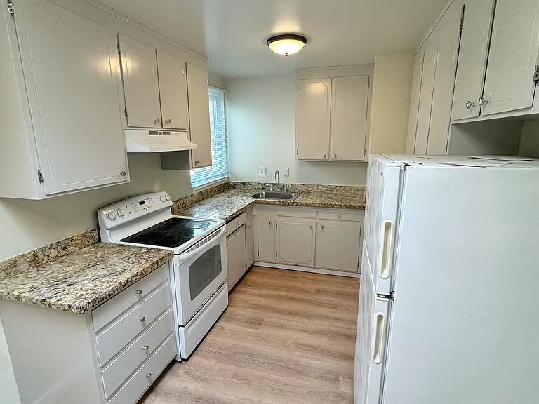 222 N Willard St #1 — Photo 1