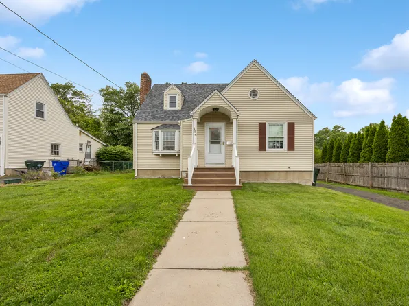 124 Jordan Lane, Wethersfield, CT 06109