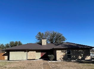 105 Edgehill Rd, Joshua, TX 76058