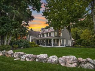 4 Sweeney Ridge Rd, Bedford, MA 01730