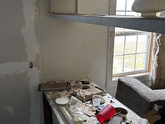 3rd image of 207 S Columbus St