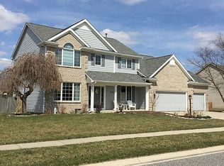 929 Perry Lake Dr, Fort Wayne, IN 46845