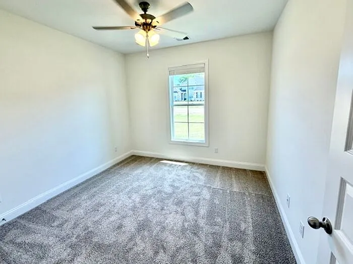 7455 Newbury Dr — Photo 9