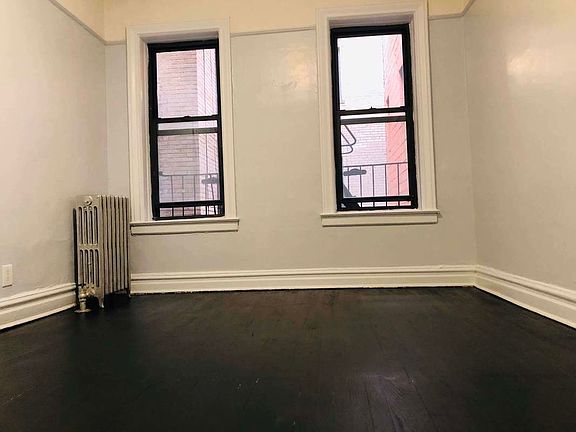3rd image of 2157 Ocean Ave #2N