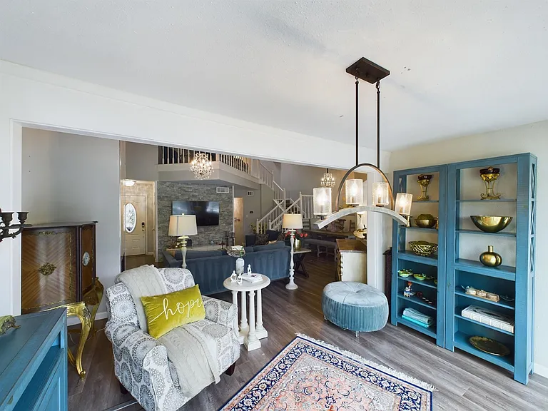 9400 Doliver Dr #35 — Photo 15