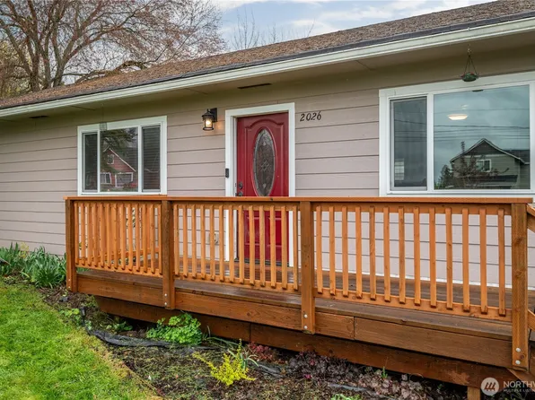 2026 42nd Avenue, Longview, WA 98632
