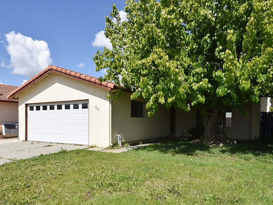 1st image of 753 La Mesa Ct