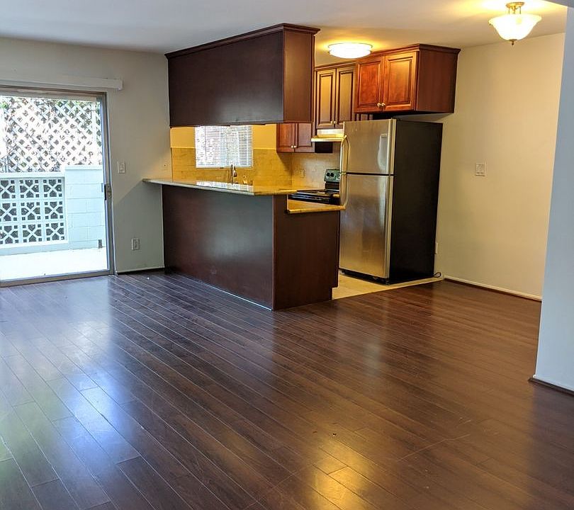 1st image of 1204 California Ave APT 2