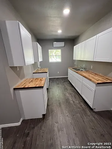 301 Warren St #5 — Photo 10