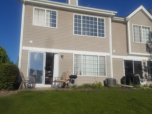 5th image of 9030 Heathwood Cir