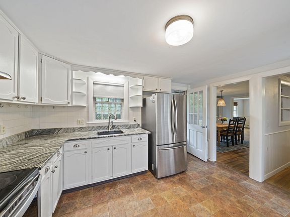 4th image of 42 Old Barnstable Road