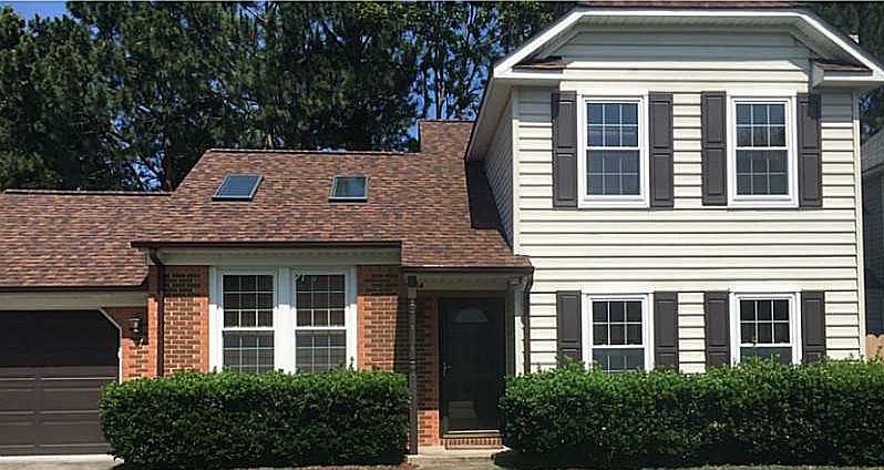 1st image of 204 Heritage Oak Dr