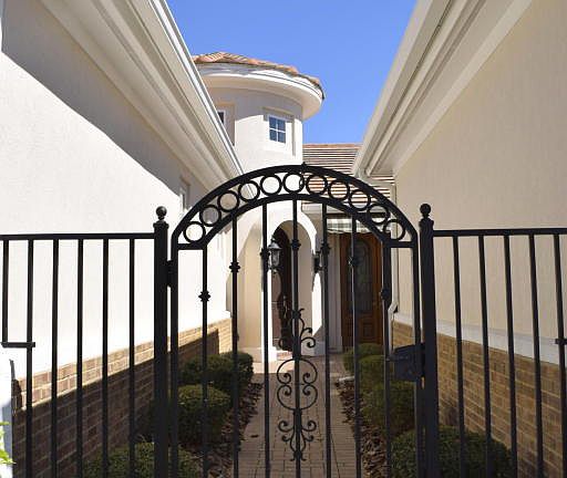 3rd image of 3847 Catania Pl