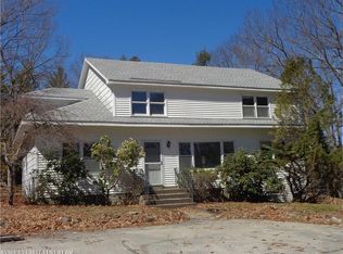 33 Dyer Rd, Lewiston, ME 04240