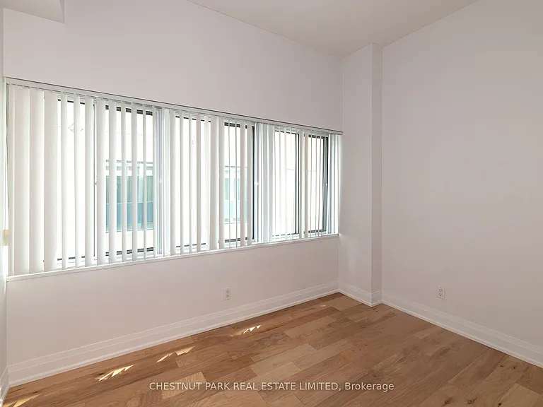 1901 Yonge St #302 — Photo 11