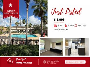 2516 Oleander Lakes Dr, Brandon, FL 33511