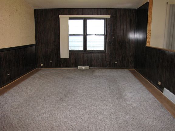 4th image of 505 N Columbine Ave