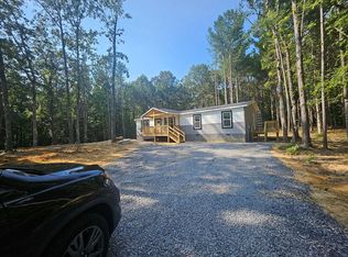 147 Cherokee Dr, Chatsworth, GA 30705