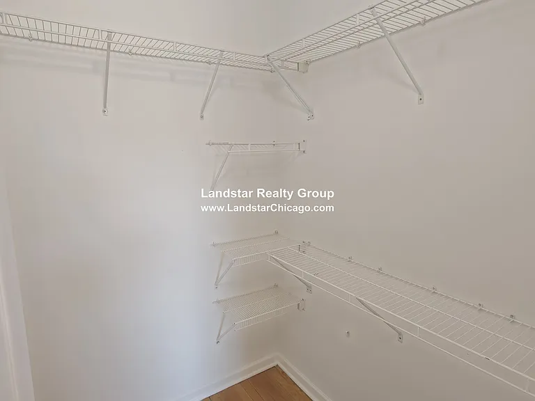 3743 W Argyle St #3 — Photo 17